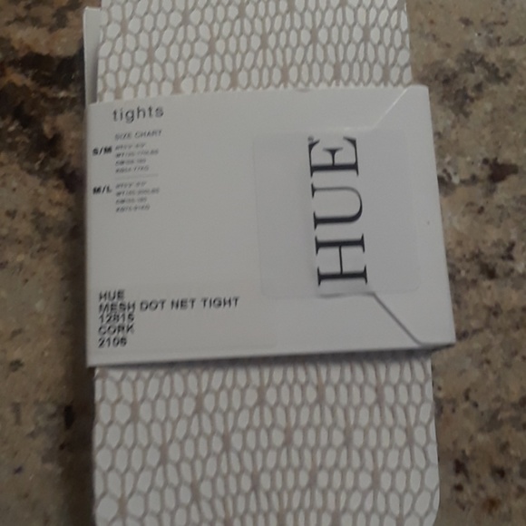 HUE Pattern Net Tights - Picture 3 of 6